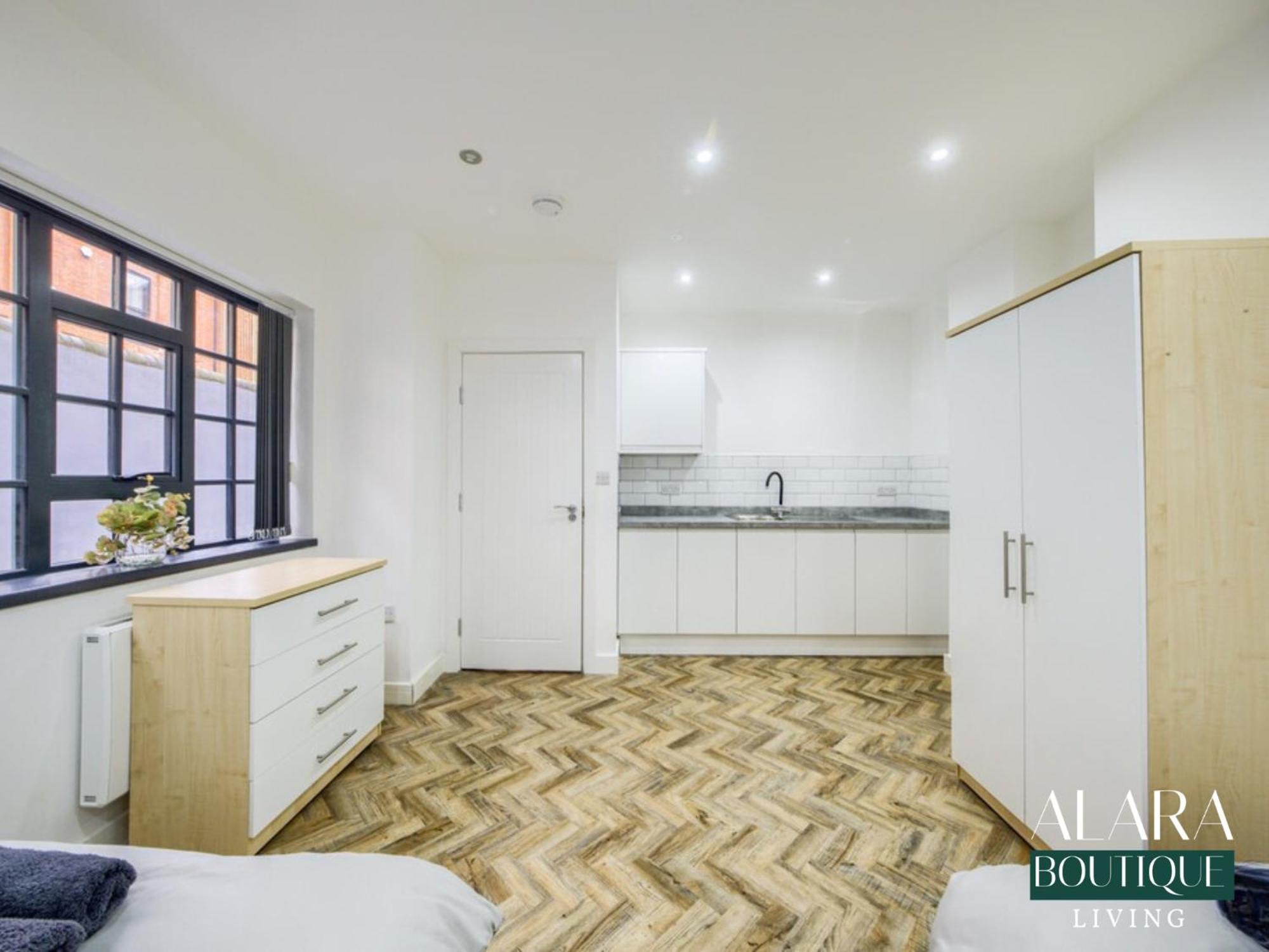 Ferienwohnung 3 Floor Townhouse Luxury Living Alara Boutique Birmingham Exterior foto