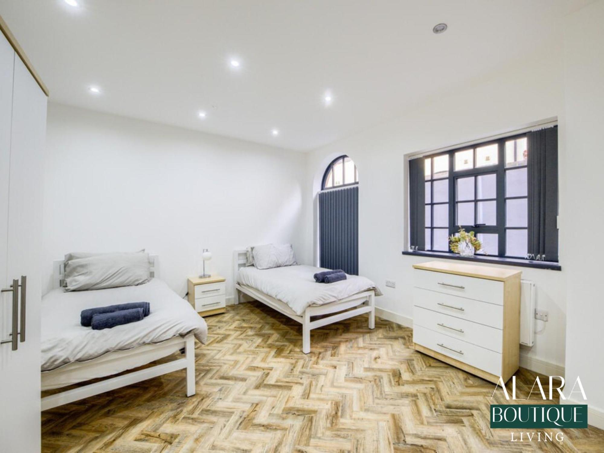 Ferienwohnung 3 Floor Townhouse Luxury Living Alara Boutique Birmingham Exterior foto
